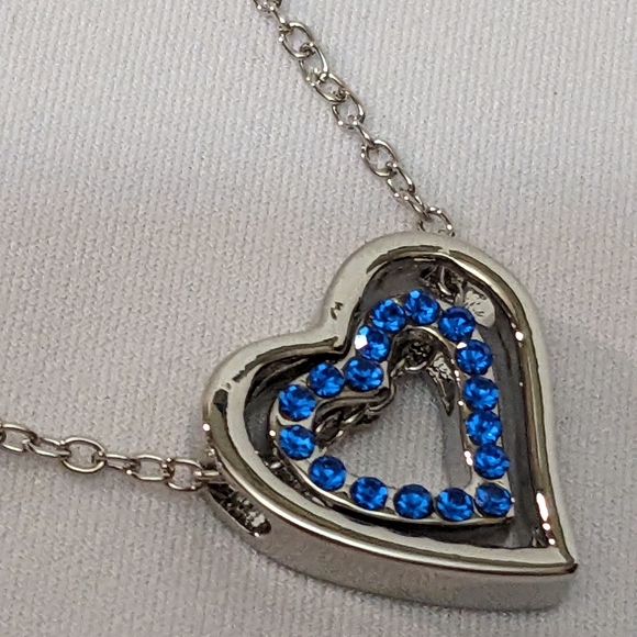 NEW September Sapphire 18K White Gold Pl Double Heart Spinner Pendant Necklace - Picture 8 of 9